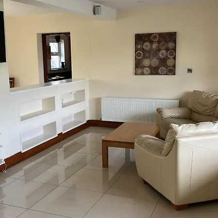 Country house Scartagh House, Scartagh, *