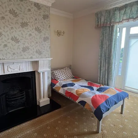 Scartagh House, Scartagh, * Clonakilty