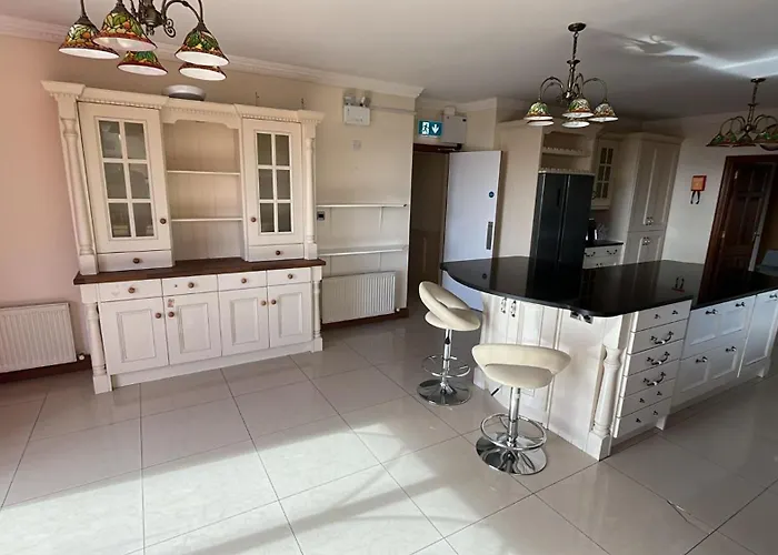 Scartagh House, Scartagh, * קלונקילטי